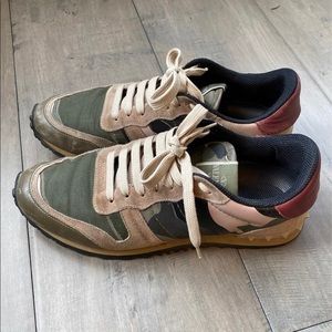 Valentino Rockrunner Camouflage Sneakers